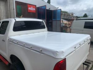 Тент на прицеп, тент на прицем для авто, полог на прицеп, изготовление тента для прицепа, тенты на прицепы для легковых авто, прицеп с тентом